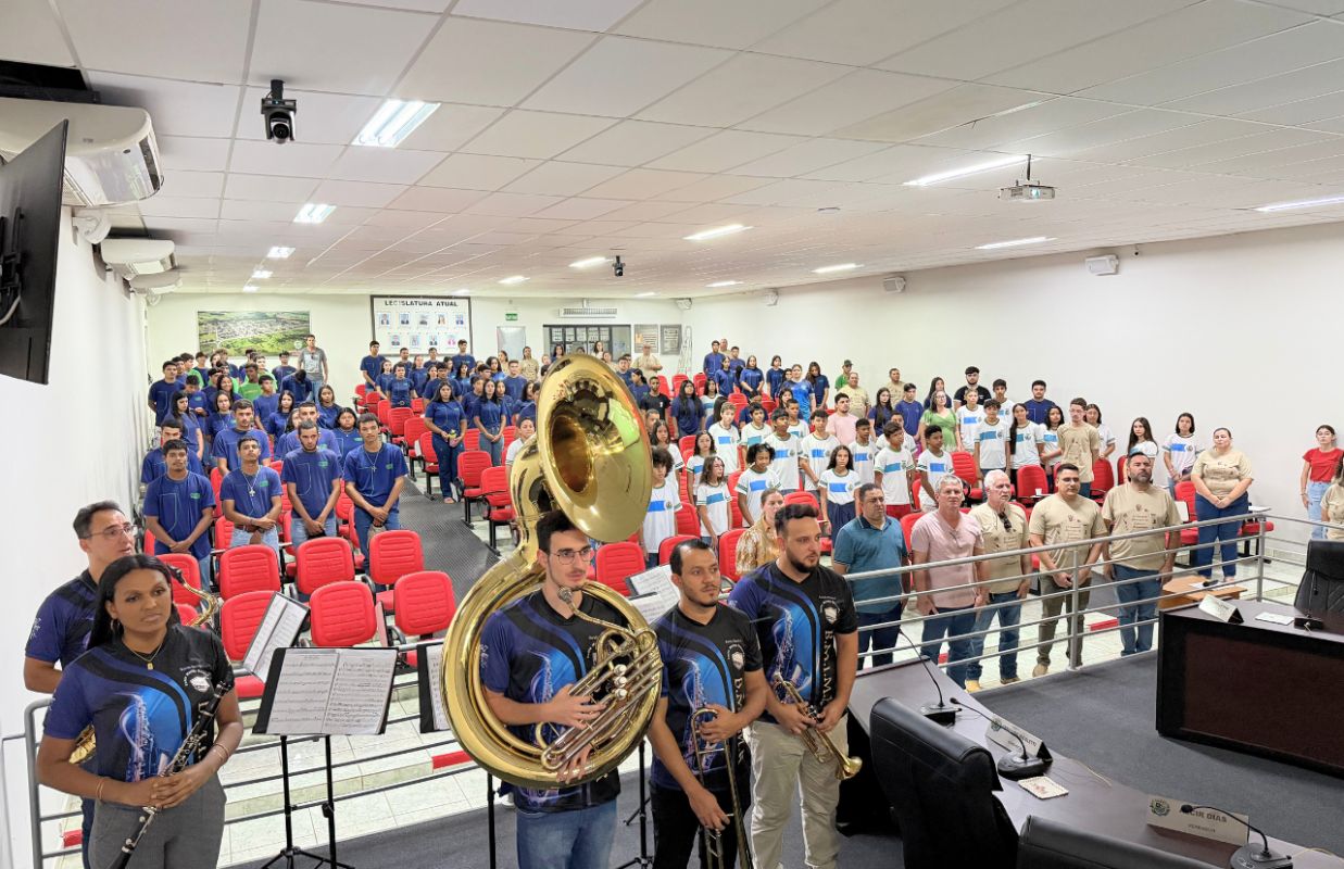 II Semana Municipal de Cultura e Arqueologia Celebração do conhecimento, da arte e da história de Alcinópolis