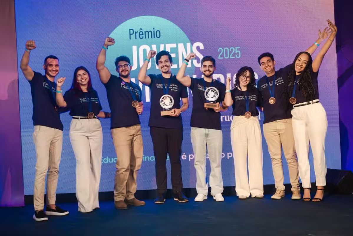 Prêmio Jovens Visionários reconhece jovens lideranças que impulsionam educação financeira em 2025